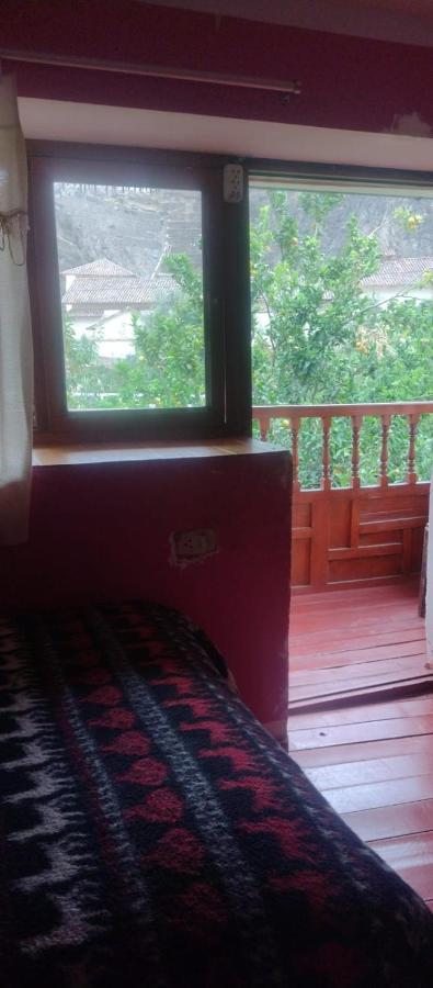 Hospedaje La Nusta أويانتيتامْبو المظهر الخارجي الصورة